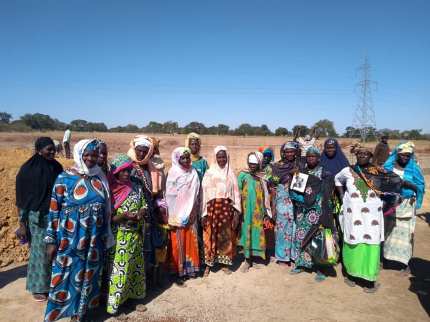 A Koumbè, un projet de pisciculture des femmes du village -Fischzuchtprojekt der Frauen von Koumbé